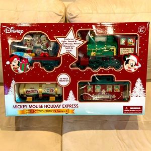 NWT Disney Mickey Mouse Holiday Express Train Set